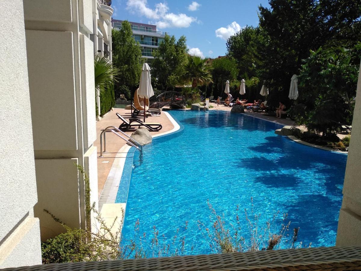 Private Apartments In Harmony Suites Dream Island Slantchev Briag Extérieur photo