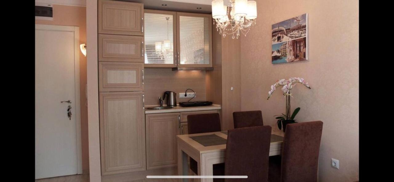 Private Apartments In Harmony Suites Dream Island Slantchev Briag Extérieur photo
