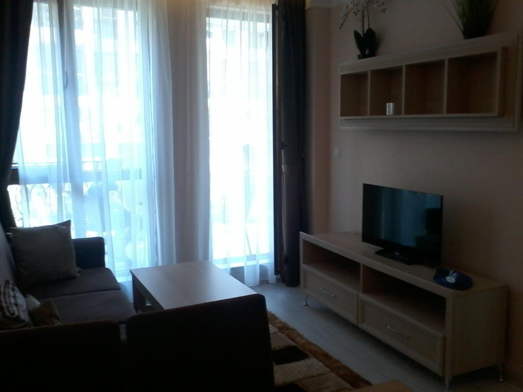 Private Apartments In Harmony Suites Dream Island Slantchev Briag Extérieur photo