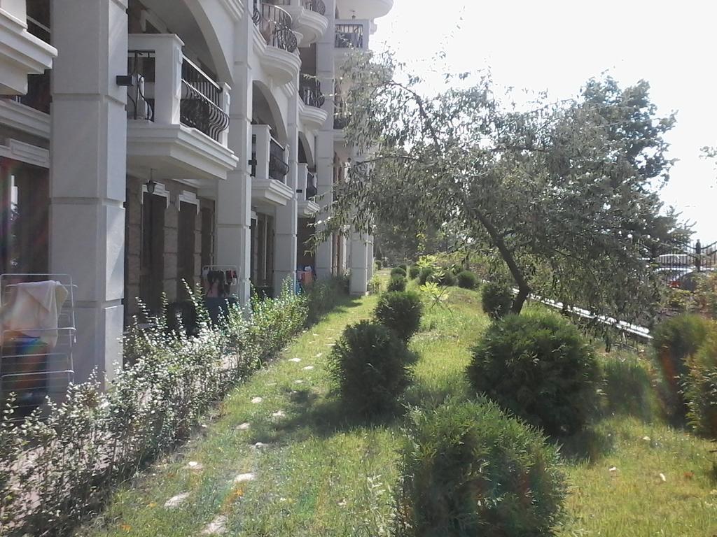 Private Apartments In Harmony Suites Dream Island Slantchev Briag Extérieur photo