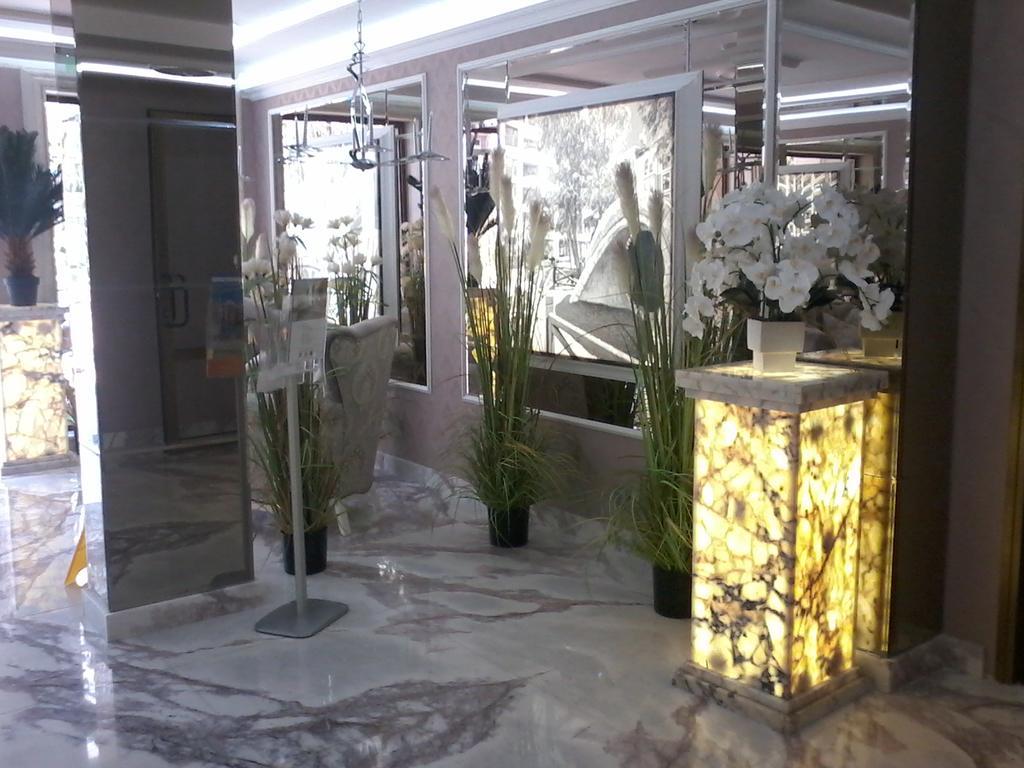 Private Apartments In Harmony Suites Dream Island Slantchev Briag Extérieur photo