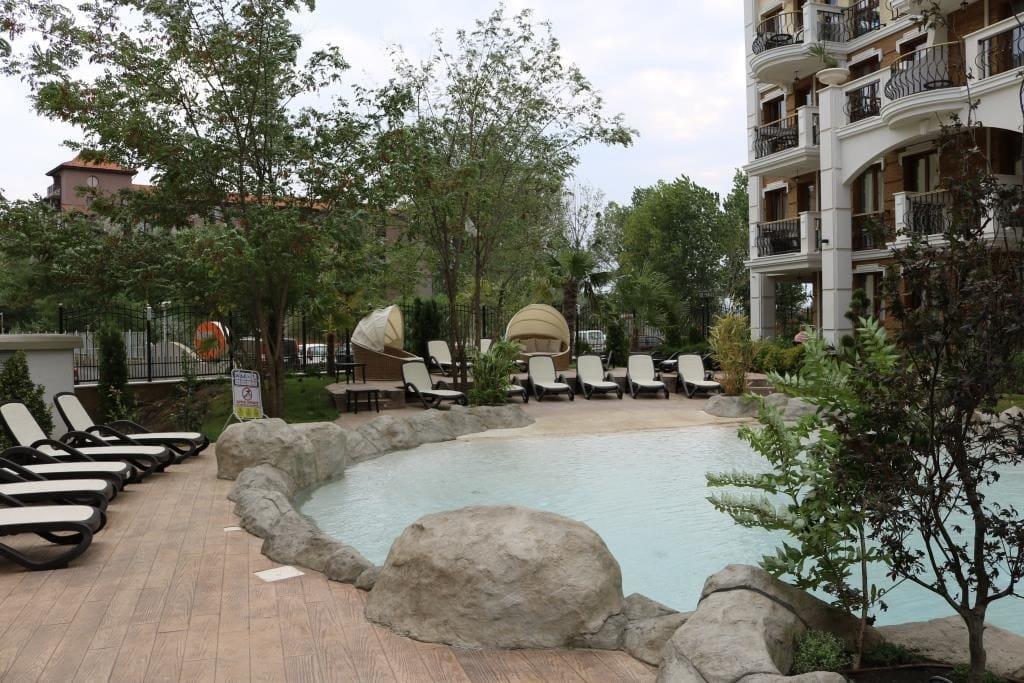 Private Apartments In Harmony Suites Dream Island Slantchev Briag Extérieur photo